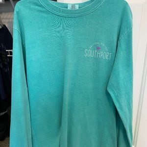 Long sleeve graphic t-shirt